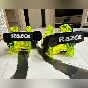 Razor Jett’s DLX Heel Wheels NIB Neon Green